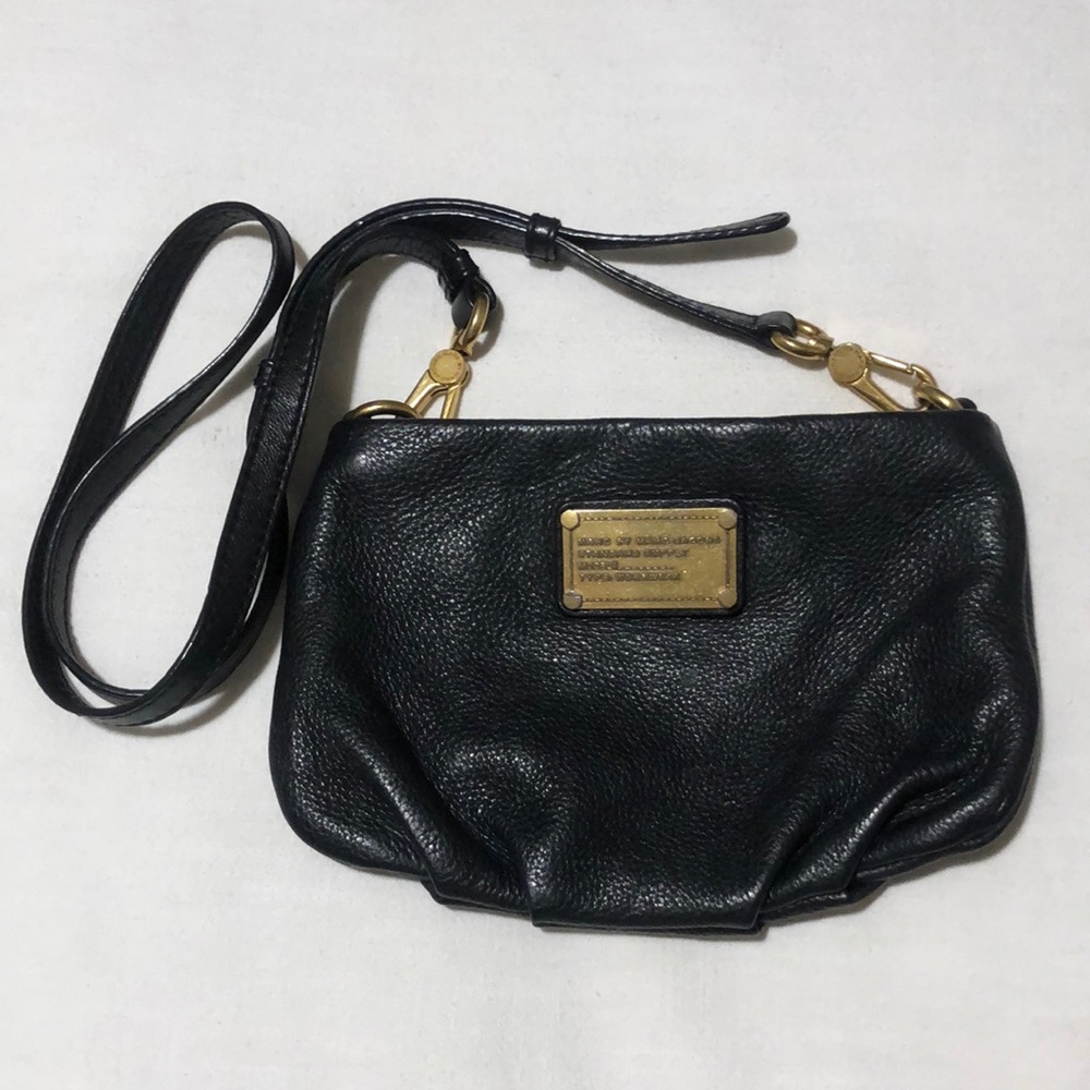 Black Marc Jacobs crossbody